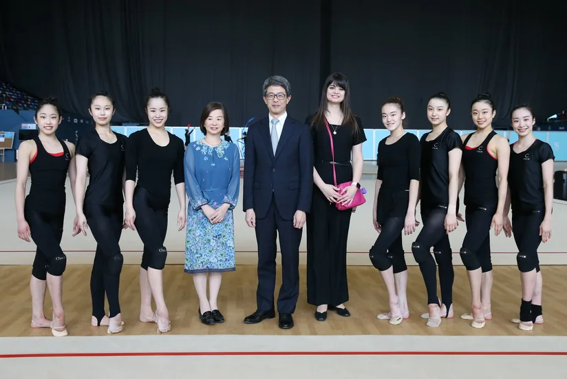 Yaponiya səfiri Milli Gimnastika Arenasında olub