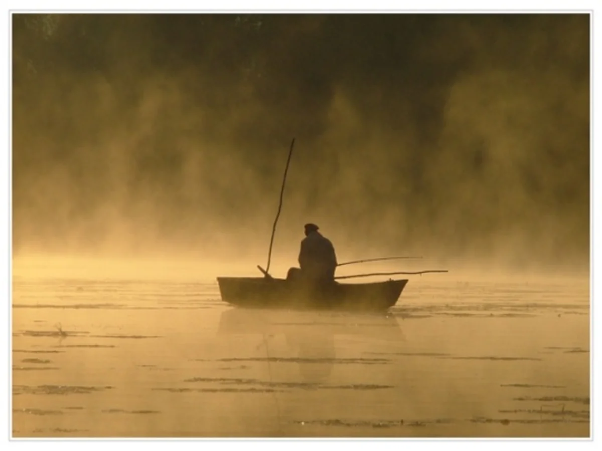 ​Bakıda qayığı çevrilən balıqçılar xilas edilib