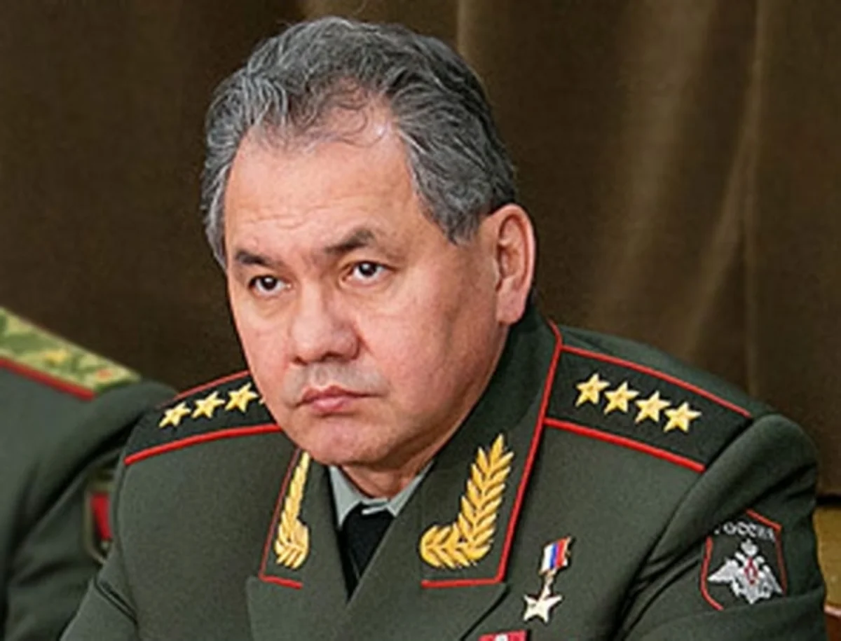 Министр обороны России посетит Иран