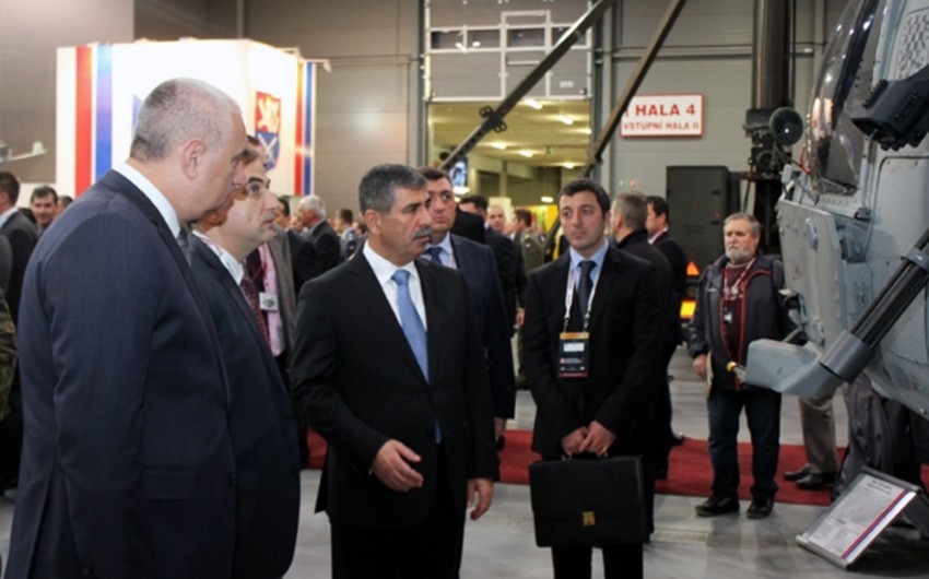Azərbaycanın müdafiə naziri beynəlxalq konfransda iştirak edib