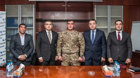 “Atabank” Azərbaycan hərbçisinin kredit borcunu bağışlayıb