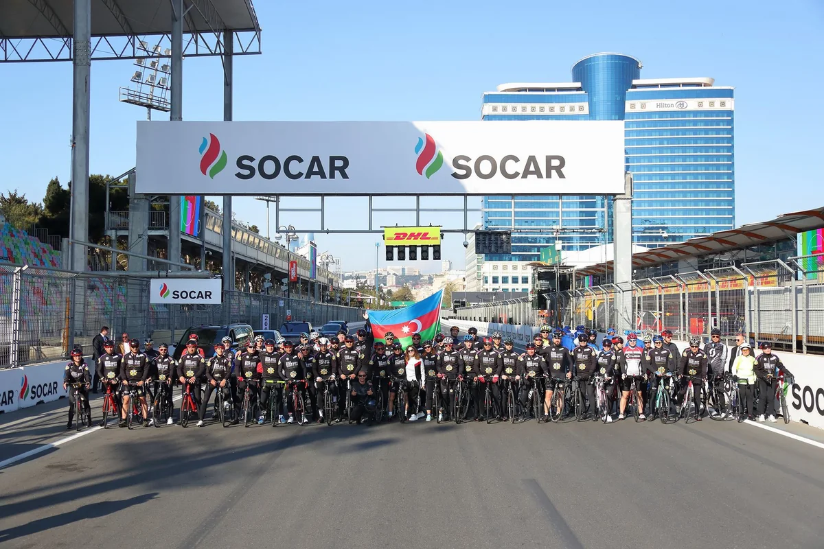 SOCAR Azərbaycan Qran-Prisinin Bakı trekində veloyürüş keçirilib