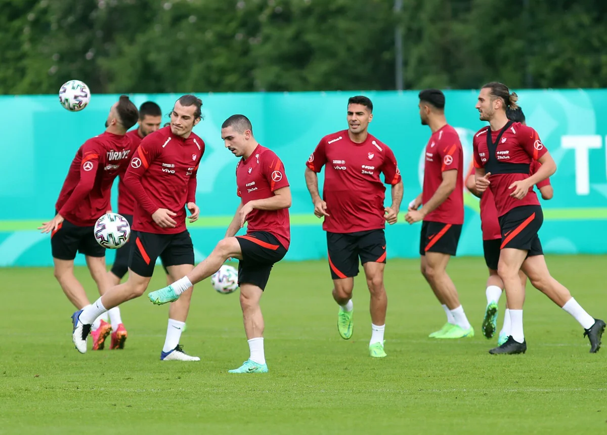 AVRO-2020: Türkiyənin qrupdan çıxma şansı neçə faizdir?