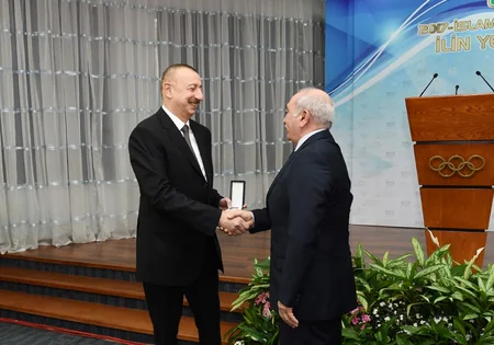 President Ilham Aliyev attends ceremony dedicated to sport results of 2017 - UPDATED