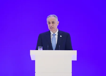 Mehriban Əliyeva Nizami Gəncəvi Beynəlxalq Mərkəzinin qızıl medalı ilə təltif edilib - YENİLƏNİB-2