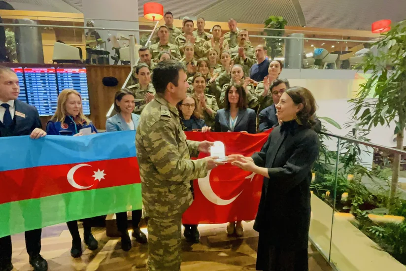 Группе врачей Минобороны Азербайджана в Турции вручены благодарственные грамоты