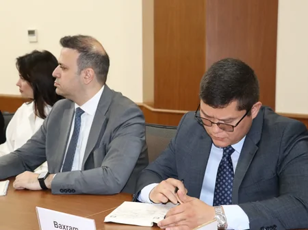 Dövlət Komitəsində Özbəkistan nümayəndə heyəti ilə görüş keçirilib