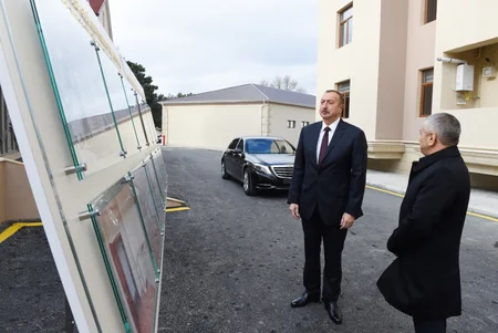 Prezident İlham Əliyev firmaları və iş adamlarını qəzalı evlərin yerində yeni binaların tikintisinə dəvət edib - YENİLƏNİB