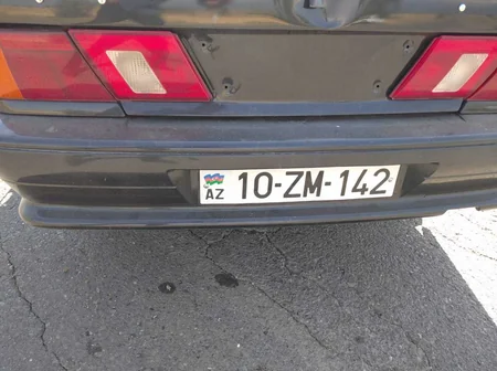В Огузе два автомобиля столкнулись, трое раненых