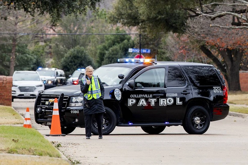 ABŞ-da sinaqoqda insanları girov götürən şəxs ölüb