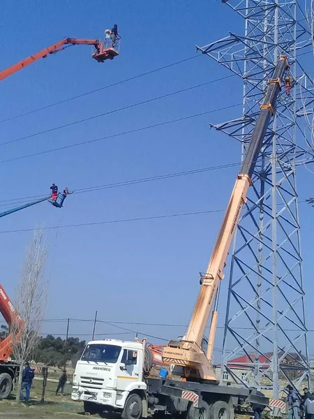 Paytaxtın Xəzər rayonuna elektrik enerjisinin verilişində fasilələr yaranacaq - FOTO