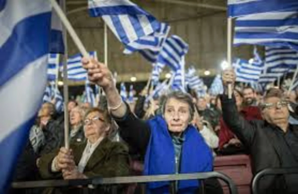 В Греции проходят досрочные выборы в парламент