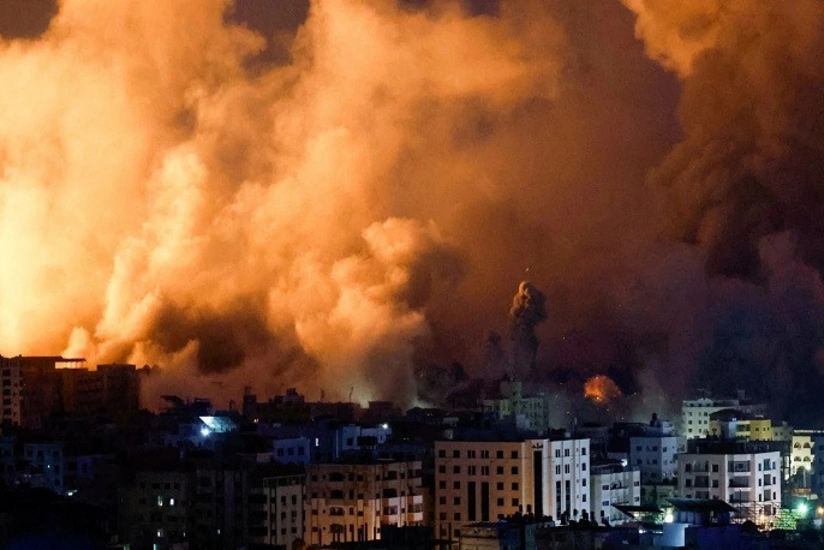 Israel strikes Hezbollah targets in southern Lebanon