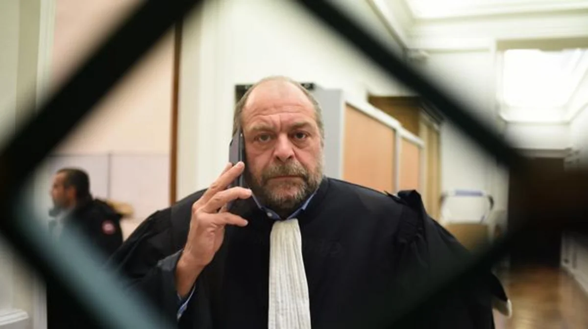 Fransanın ədliyyə naziri vergidən yayınıb