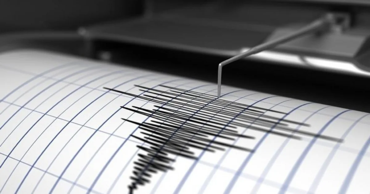 Filippin sahillərində güclü zəlzələ olub