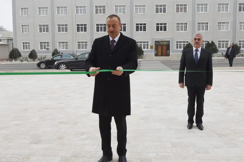 В городе Нахчыван сдано в эксплуатацию после капитальной реконструкции здание полной средней русской школы №3