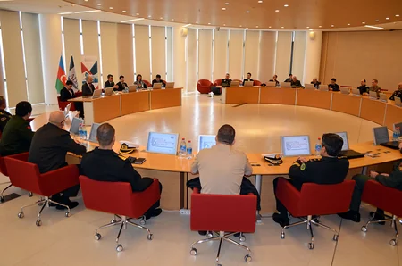 Azərbaycandakı hərbi atteşelər ADA Universitetində olublar