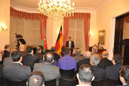 Berlin commemorates national leader Heydar Aliyev