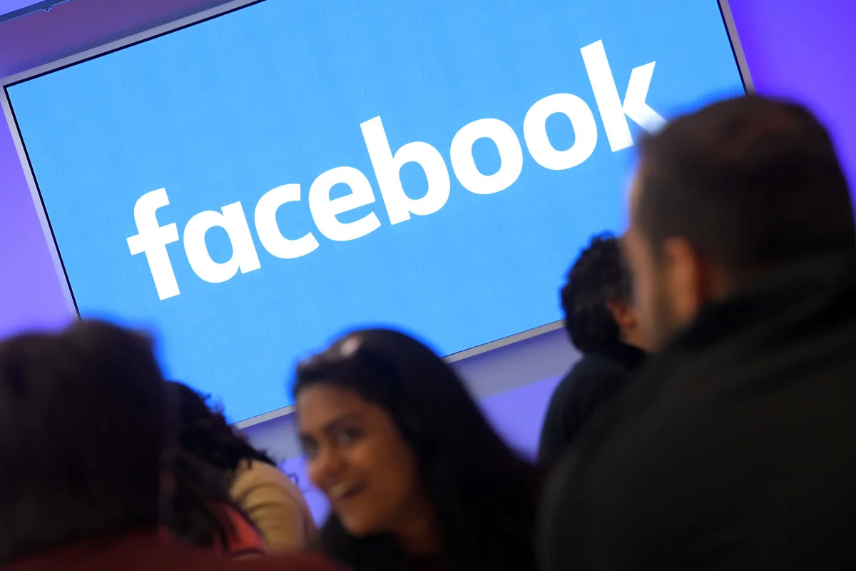 Facebook employees to work from home until 2022