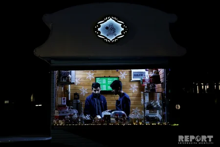 Bakıda Yeni il ovqatı - FOTOREPORTAJ