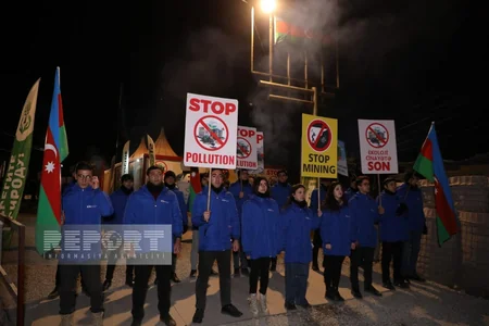 Xankəndi-Laçın yolunda aksiya yüksək əhval-ruhiyyə ilə davam edir: etirazçıların tələbləri dəyişməzdir 