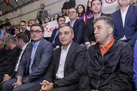 Vətən müharibəsi veteranlarının iştirakı ilə futbol yarışı keçirilib