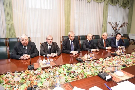 Bakı neft emalı zavodunda yenidənqurma layihəsi çərçivəsində növbəti müqavilə imzalanıb