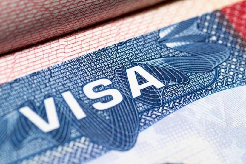 США приостановили выдачу виз в большинстве стран