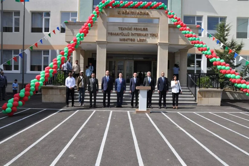 Biləsuvarda internat tipli məktəb-liseyin yeni binasının açılışı olub