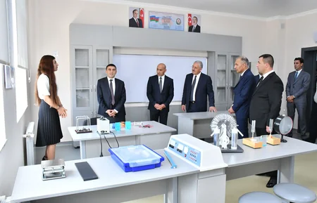 Ağdamda Baharlı 1 qəsəbə məktəbinin açılışı olub