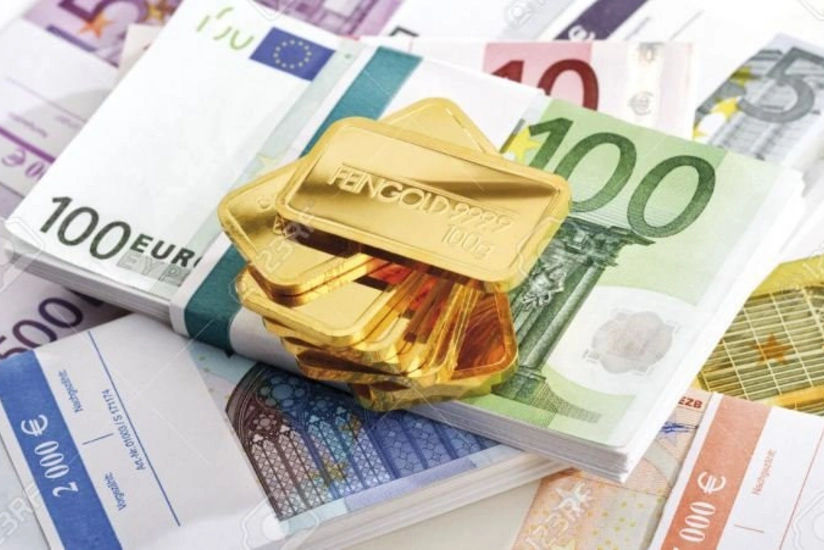 Dünya bazarında qızıl və avro ucuzlaşıb