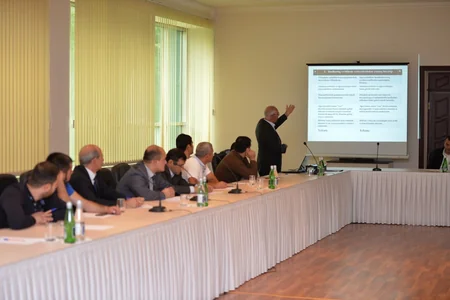 Yevlaxda sahibkarlar üçün təlim-seminar keçirilib
