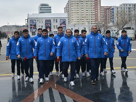 ​Представители АФФА и члены сборной Азербайджана почтили память жертв Ходжалинского геноцида