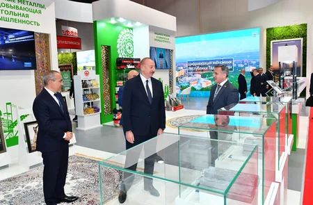 Prezident İlham Əliyev SPECA ölkələrinin sərgisinin açılışında iştirak edib - YENİLƏNİB