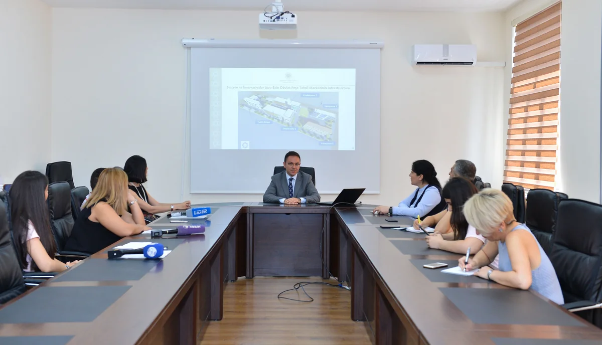 Sənaye və İnnovasiyalar üzrə Bakı Dövlət Peşə Təhsil Mərkəzinə infotur təşkil olunub