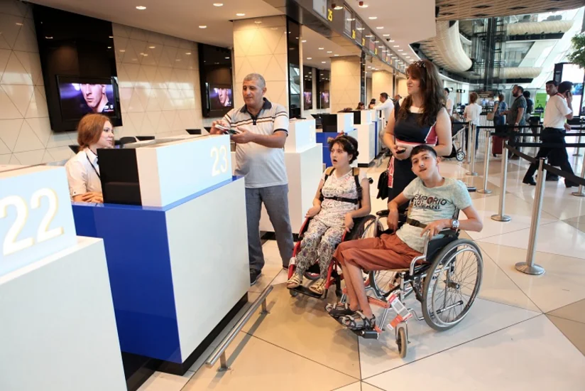 Sağlamlıq imkanları məhdud 25 uşaq Türkiyəyə bərpa müalicəsinə yola salınıb