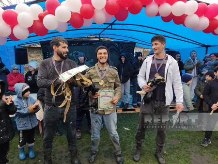 Qaxın Əmbərçay kəndində Novruz şənliklərində at yarışları keçirilib