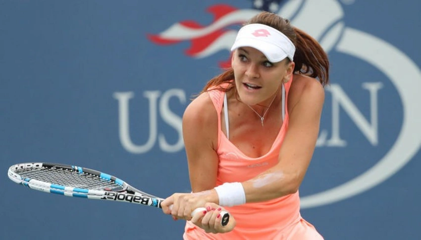 Məşhur qadın tennisçi karyerasını başa vurub