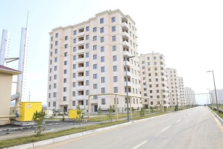Şirvanda məcburi köçkünlər üçün yeni yaşayış kompleksi istifadəyə verilib