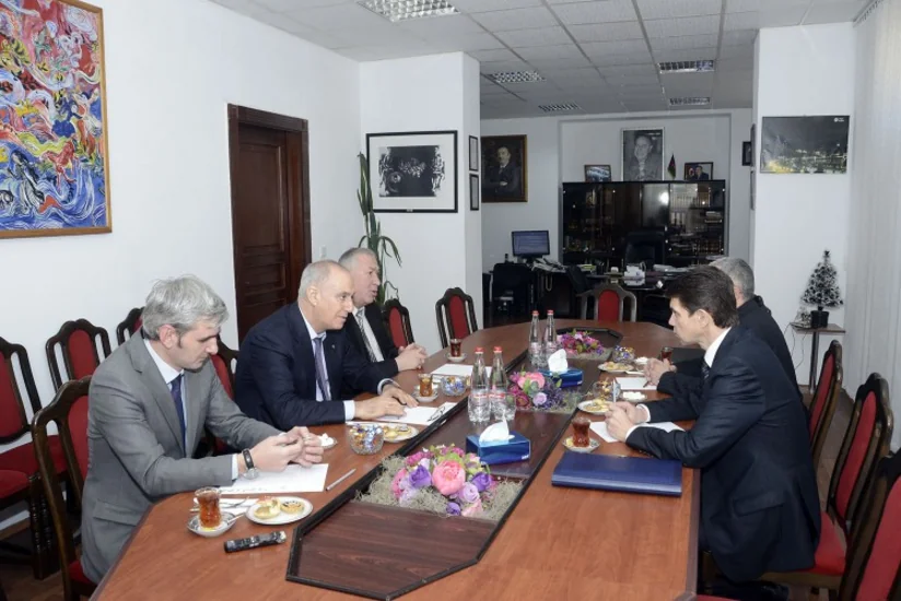 Səfir: Azərbaycan və Ukraynada baş verən hadisələr haqqında obyektiv informasiyaya ehtiyac var