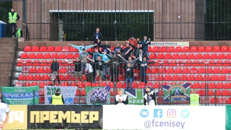 Krılya Sovetov Ramil Şeydayevsiz məğlub olub