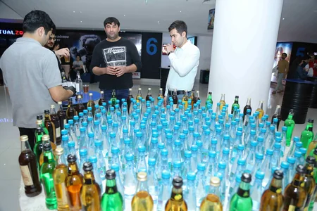 “CinemaPlus”da “Qanunun zərif əli” komediyası nümayiş etdirilib