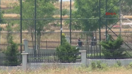 İstanbulda atışma olub, 1 polis ölüb, 1 polis yaralanıb - YENİLƏNİB - VİDEO