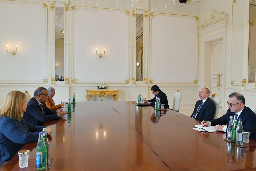 Президент Ильхам Алиев принял гендиректора ВОЗ