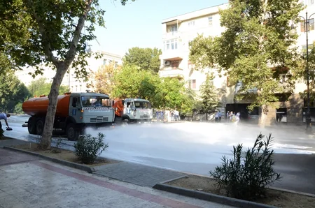 Bakıda növbəti dezinfeksiya işləri aparılır