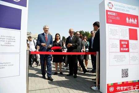 Bakı Bulvarında Dayanıqlı İnkişaf Məqsədlərinə həsr olunmuş stendlərin açılış mərasimi keçirilib