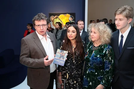 Leyla Əliyeva Heydər Əliyev Mərkəzində Aleksey Beqovun fərdi sərgisinin açılışında iştirak edib