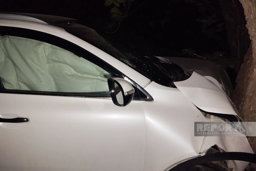 Ödənişli yolda qəza baş verib, xəsarət alanlar var