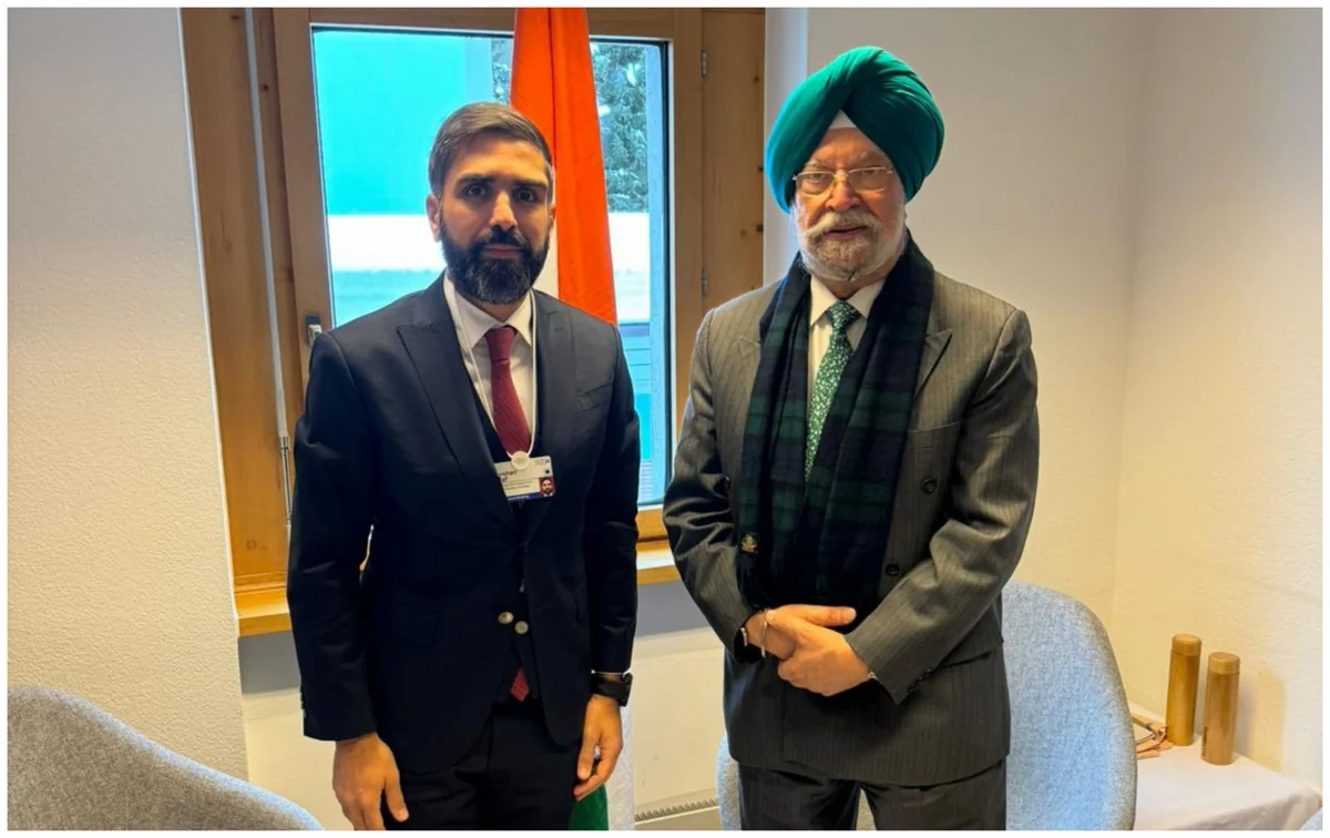 SOCAR discusses cooperation with Indian companies