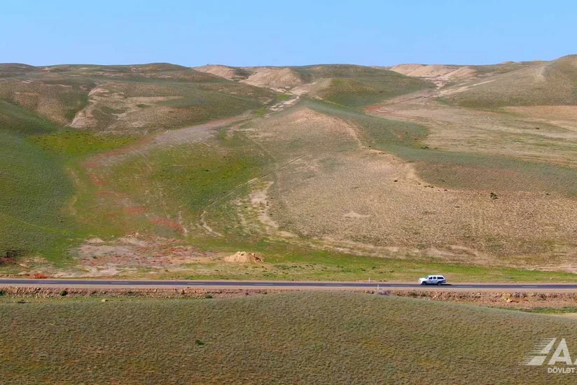 Hacıqabulda 8 kəndi birləşdirən yol yenidən qurulub